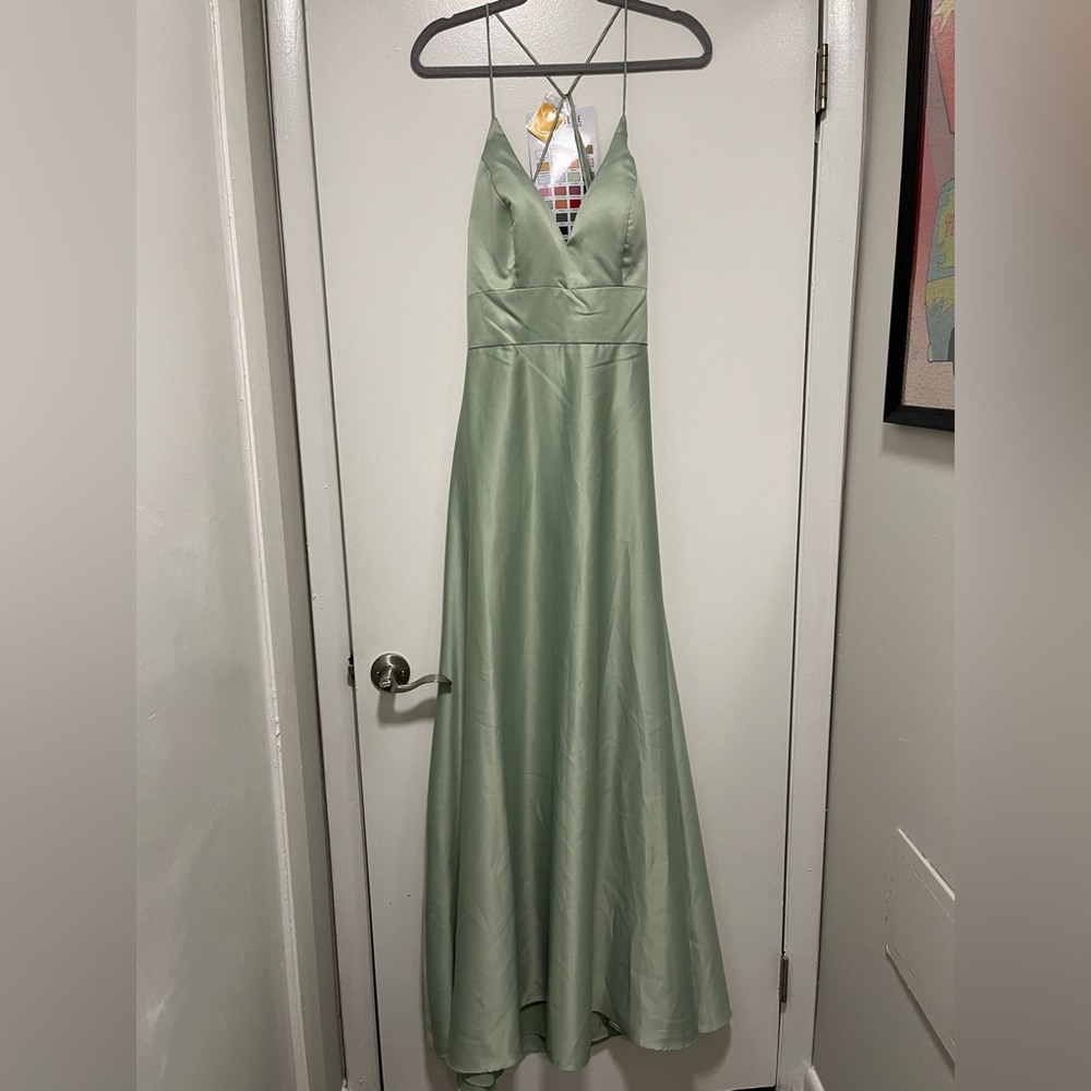 NWT Mori Lee Madeline Gardner Satin Gown In Sage Size 6